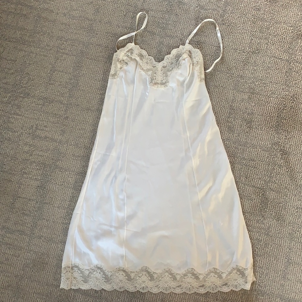 Vintage Barbizon Off-white Slip